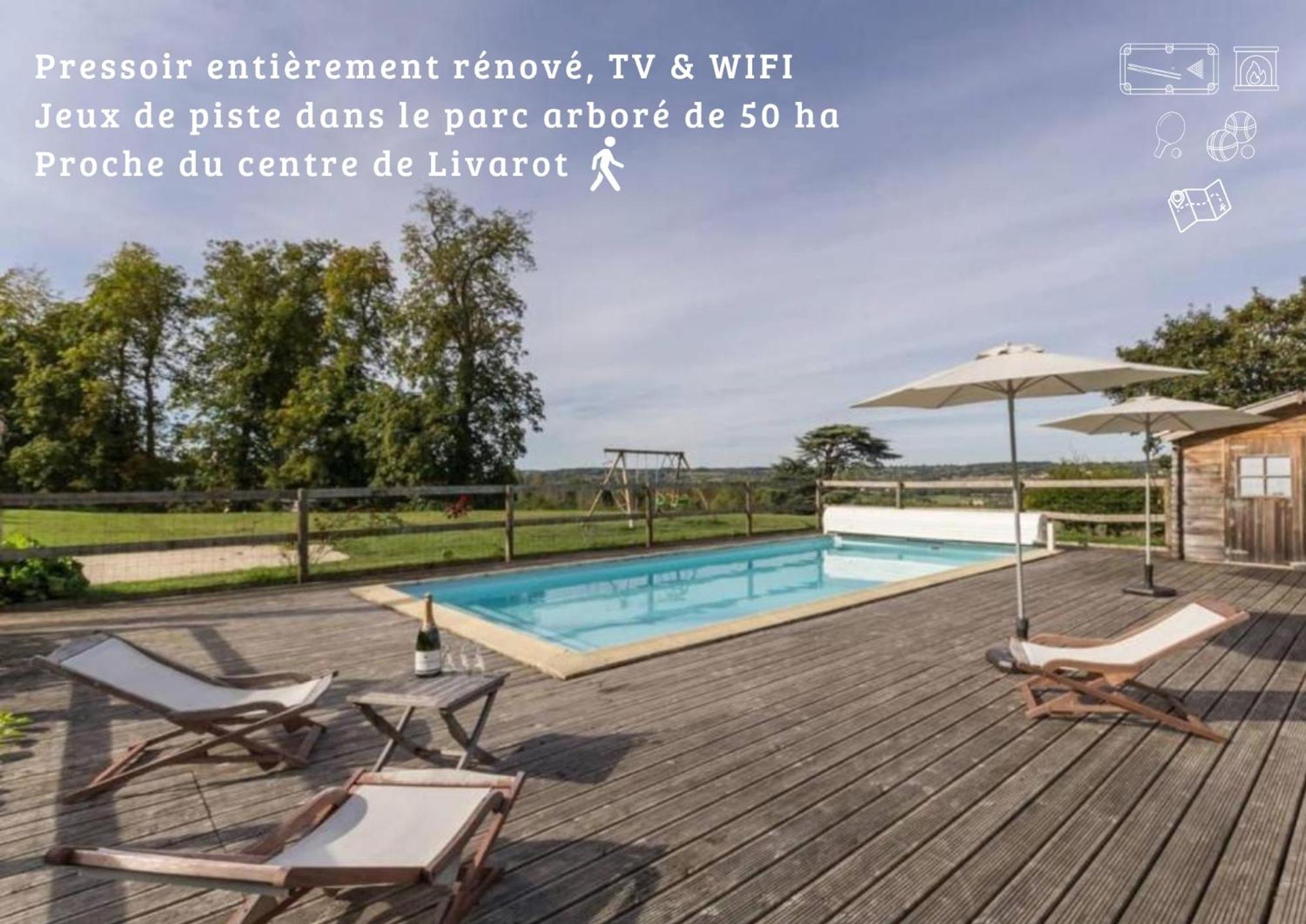 Le Pressoir Du Chateau De Neuville - Famille & Amis Livarot-Pays-d'Auge Exterior photo